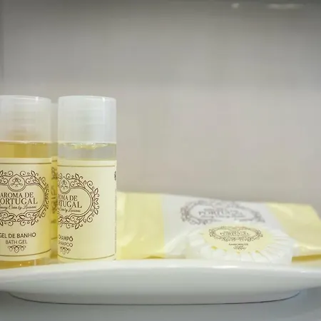 Like-home-t3 Apt-campolide, Near Amoreiras Mall Apartman *